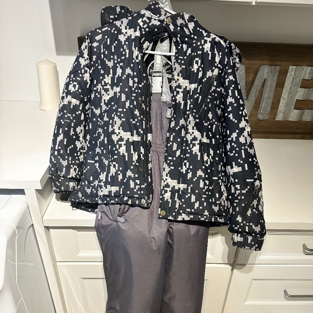 Kid’s winter costume